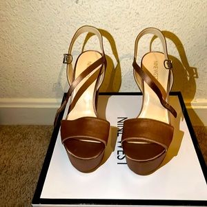Nine West Chatlatero Vintage Heel Sandals